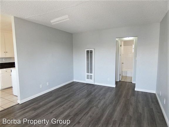 4th image of 16208 Eucalyptus Ave APT 18