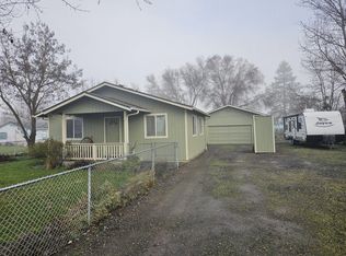 110 Gibbon Rd, Central Pt, OR 97502
