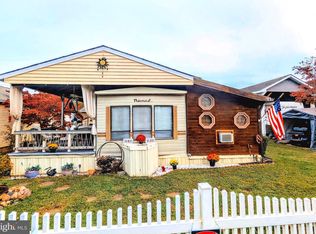 30 & 31 Campfire Blvd, Falling Waters, WV 25419