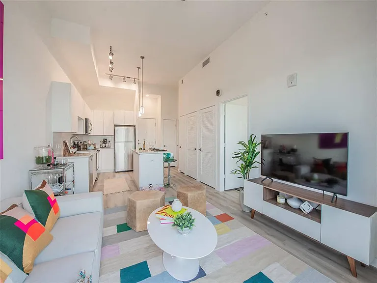 Altis Little Havana Apartments — Photo 4