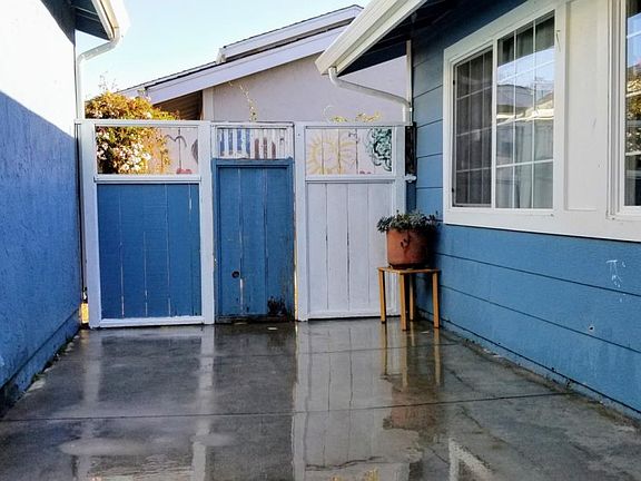 4th image of 1410 Cabrillo Hwy N