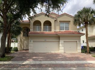 7331 NW 17th Ct, Pembroke Pines, FL 33024