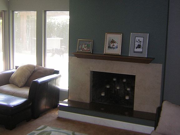 4th image of 202 Zola Ave