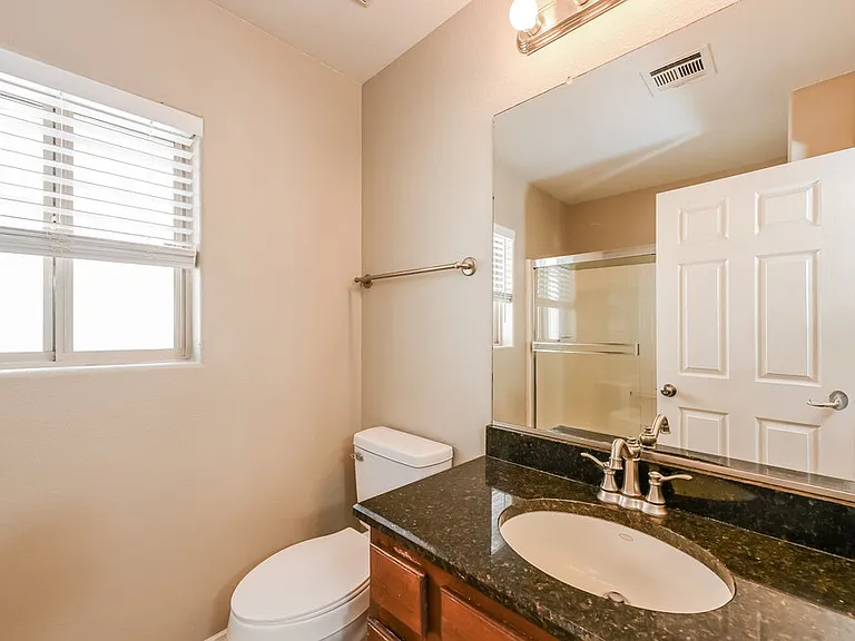 1071 Willjay Ln — Photo 16