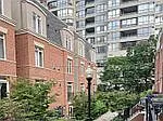 415 Jarvis St Photo 1