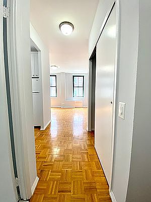1st image of 504 E 79th St #5VH
