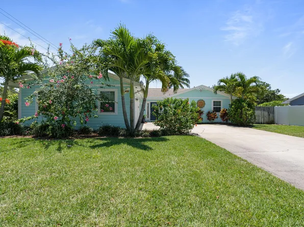 401 Surf Rd, Melbourne Beach, FL 32951
