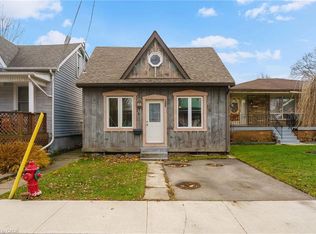 16 Edison St, Hamilton, ON L8P 1G6