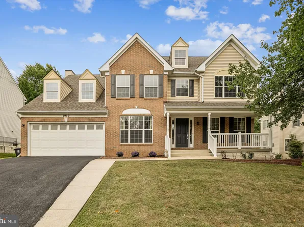 1910 Hampshire Dr, Hyattsville, MD 20783