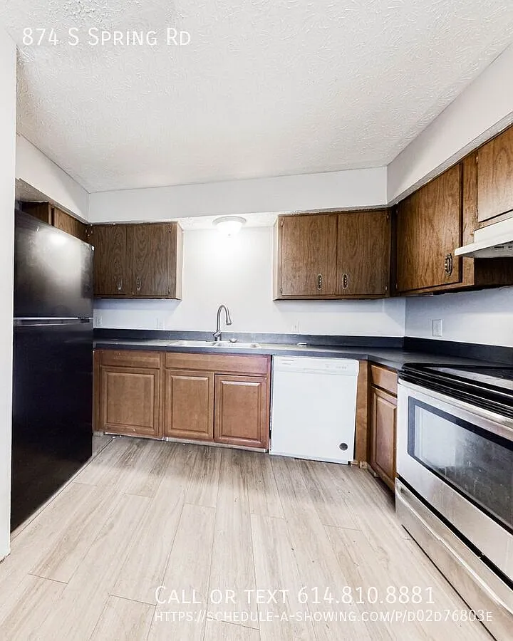 Charming 2-Bedroom Apartment in Westerville — Photo 1