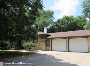 2280 S Engleman Rd, Grand Island, NE 68803