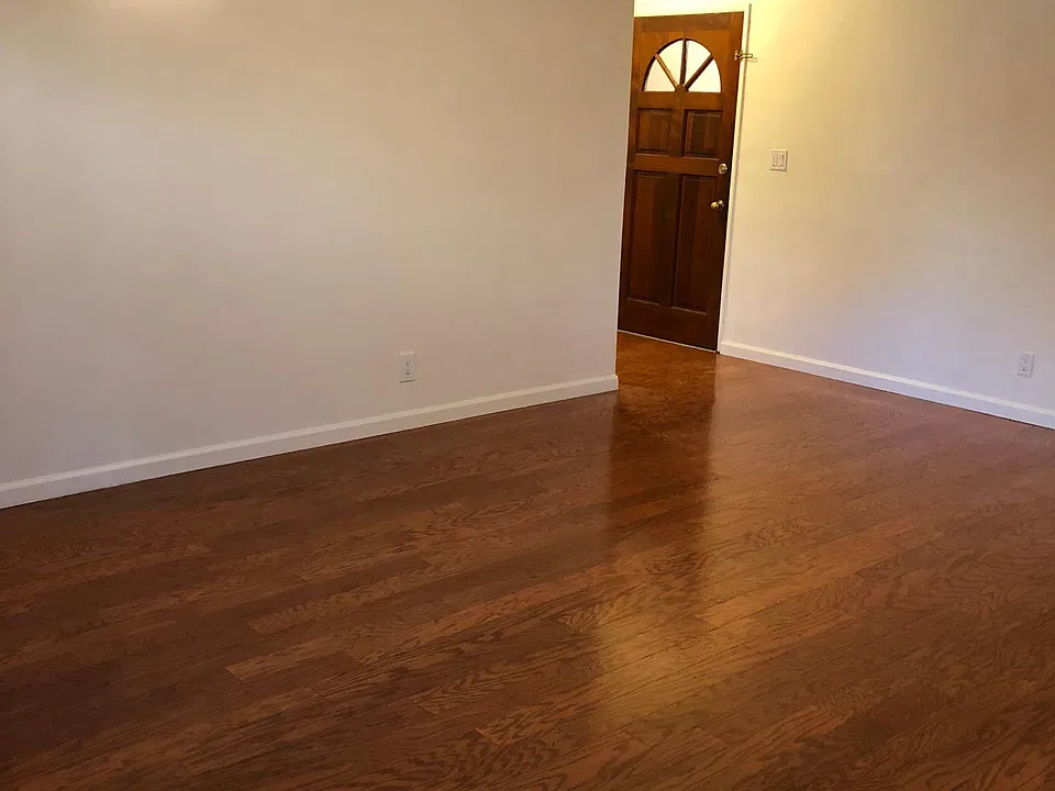 18307 Burbank Blvd #51