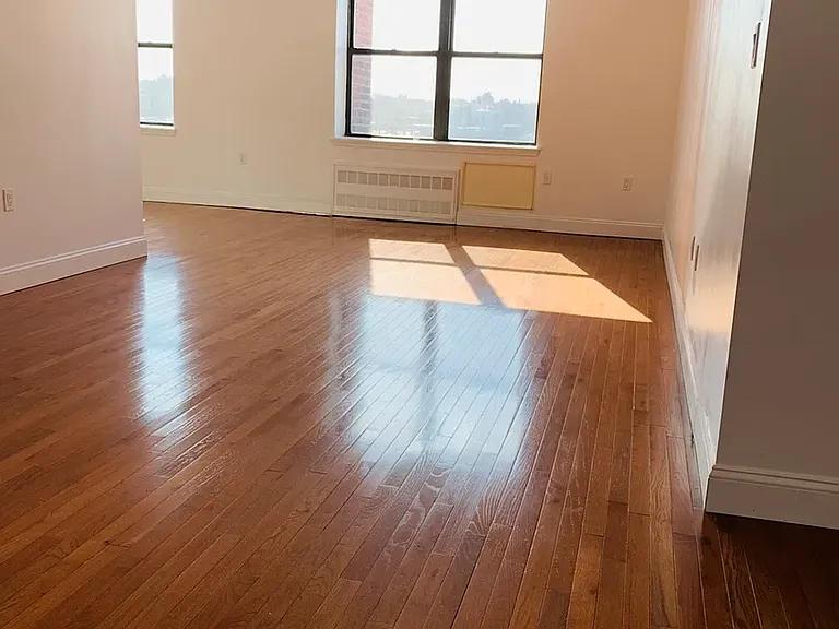 346 E 29th St #5C — Photo 1