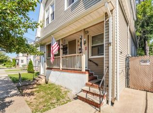 300 E Price St, Linden, NJ 07036