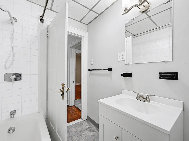 531 S Irving Ave #4 — Photo 11