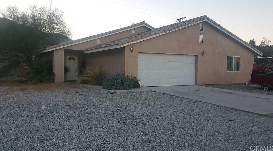 1st image of 22431 Parkmead Dr