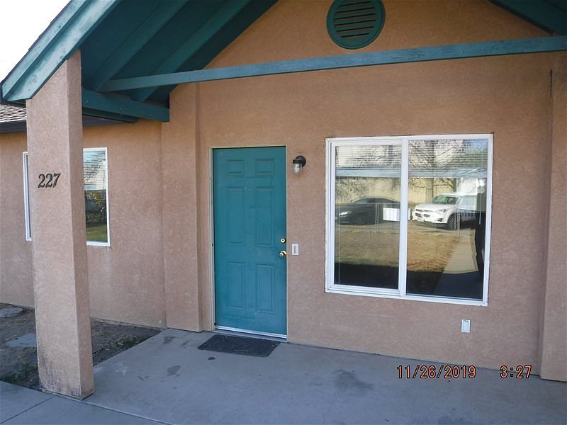 227 Kentucky St Gridley, CA Zillow Apartments for Rent in Gridley
