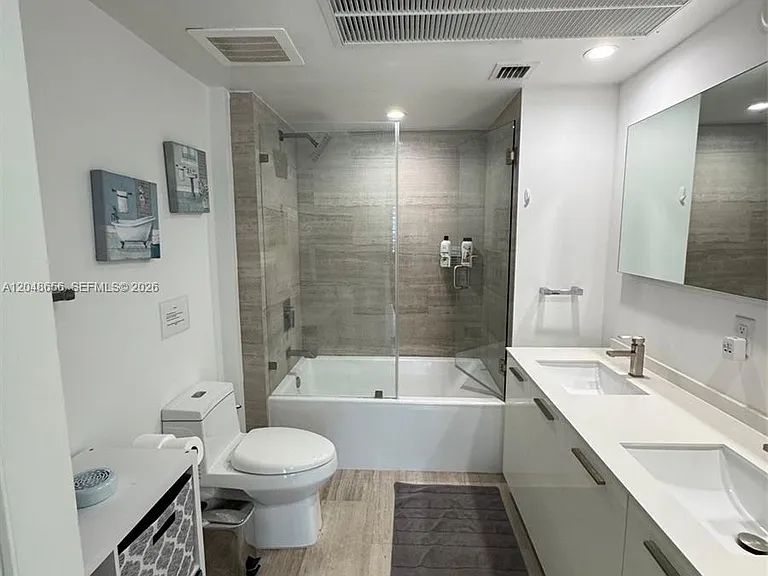 1300 Brickell Bay Dr #1701 — Photo 16