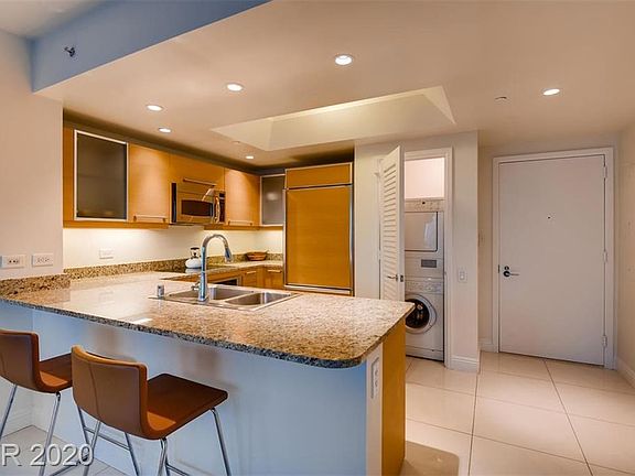 5th image of 222 Karen Ave Unit 1505