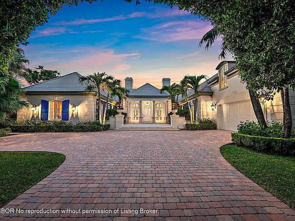 2nd image of 751 Island Dr