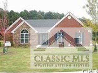 1040 Solitaire Ct #1C, Bishop, GA 30621