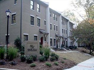 15 Knob Hills Cir, Decatur, GA 30030