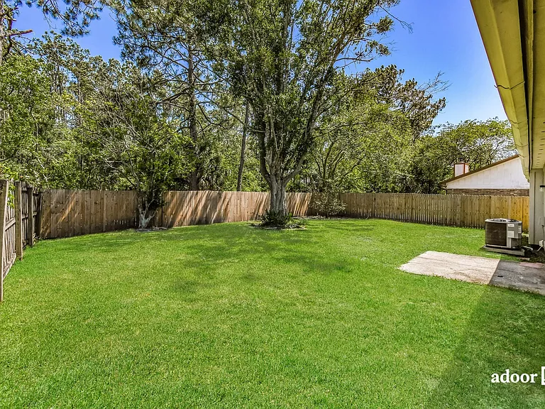 7137 Eagles Perch Dr — Photo 14