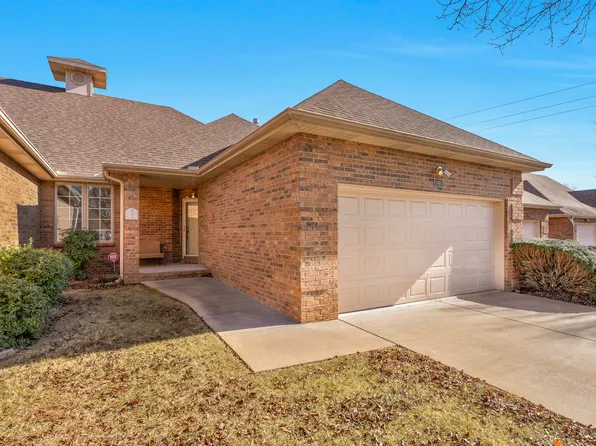 3140 E Mimosa Street #J, Springfield, MO 65804