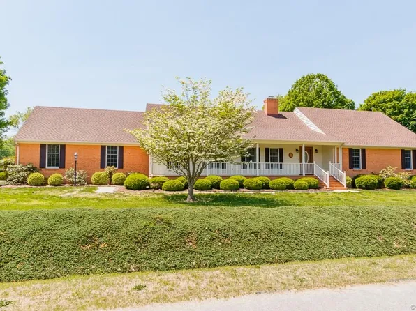 9411 Powhickery Ct, Mechanicsville, VA 23116