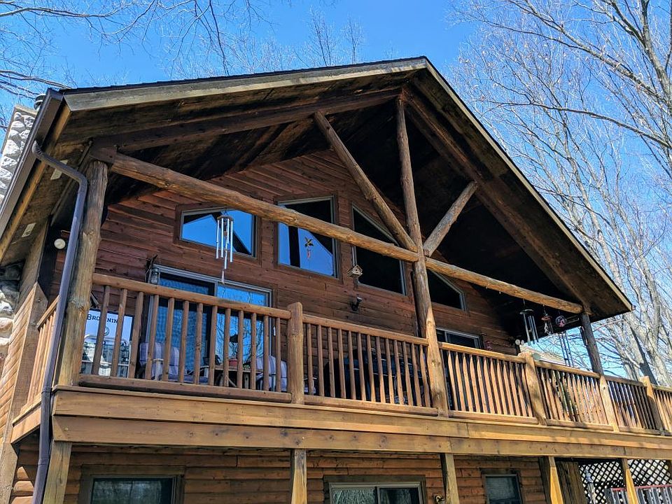 1st image of 15400 Meddler Ave