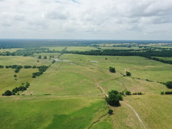 1 Highway 34, Wolfe City, TX 75496