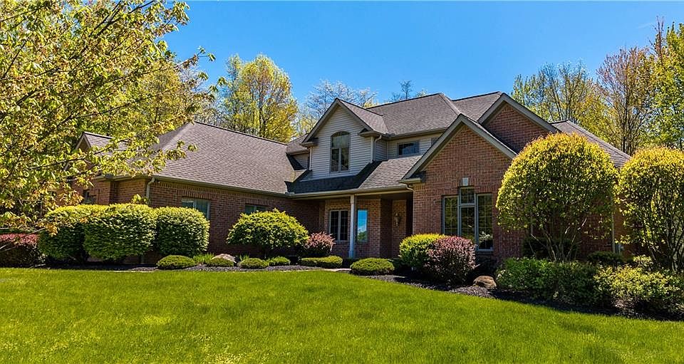 1st image of 4117 Stone Creek Dr
