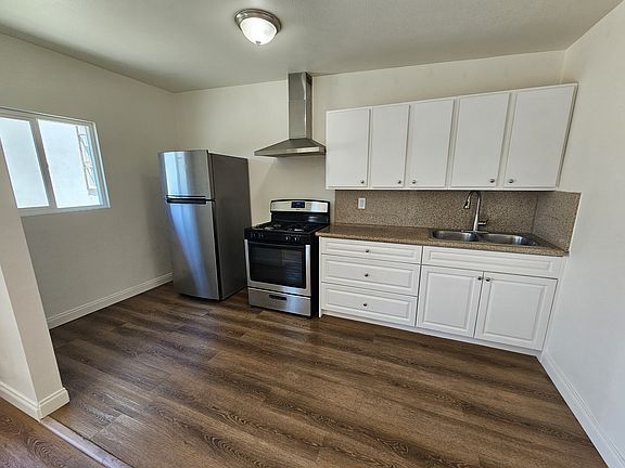 4th image of 1610 S Orange Dr #1612-1/2