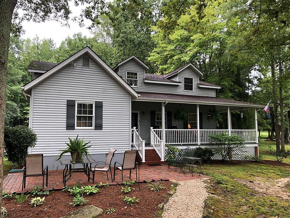 1st image of 332 Green Pines Ln