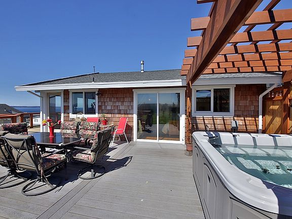 4th image of 276 Fairhaven Dr