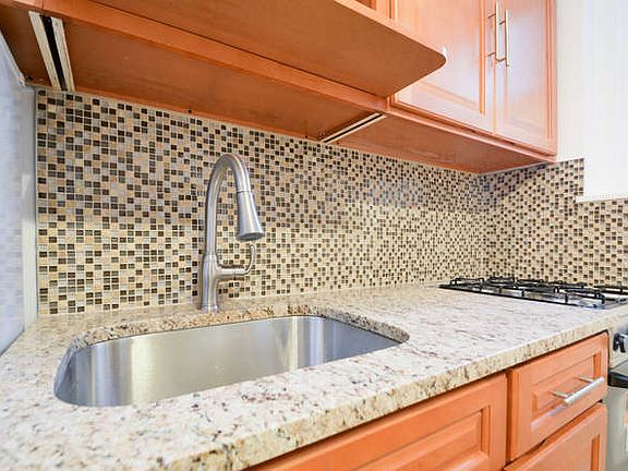 4th image of 69-9 108th St #311