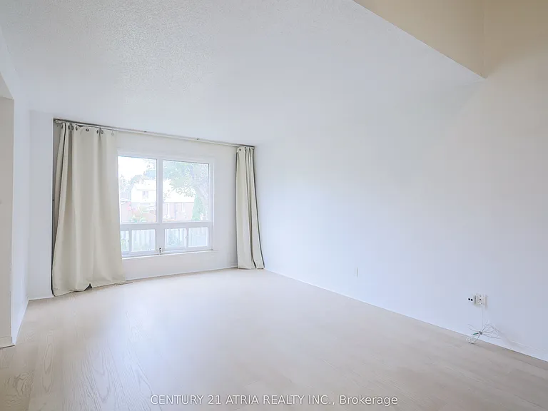 113 Purvis Cres #MAIN — Photo 6
