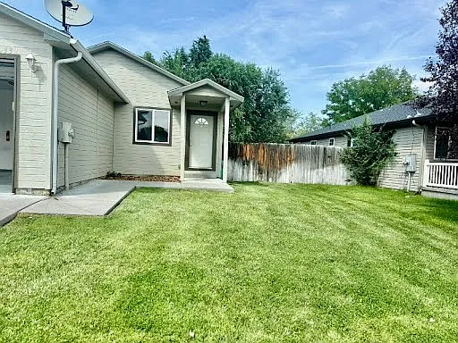 1332 NE Brenda Dr