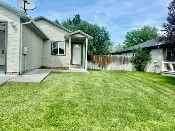 1332 NE Brenda Dr, Mountain Home, ID 83647