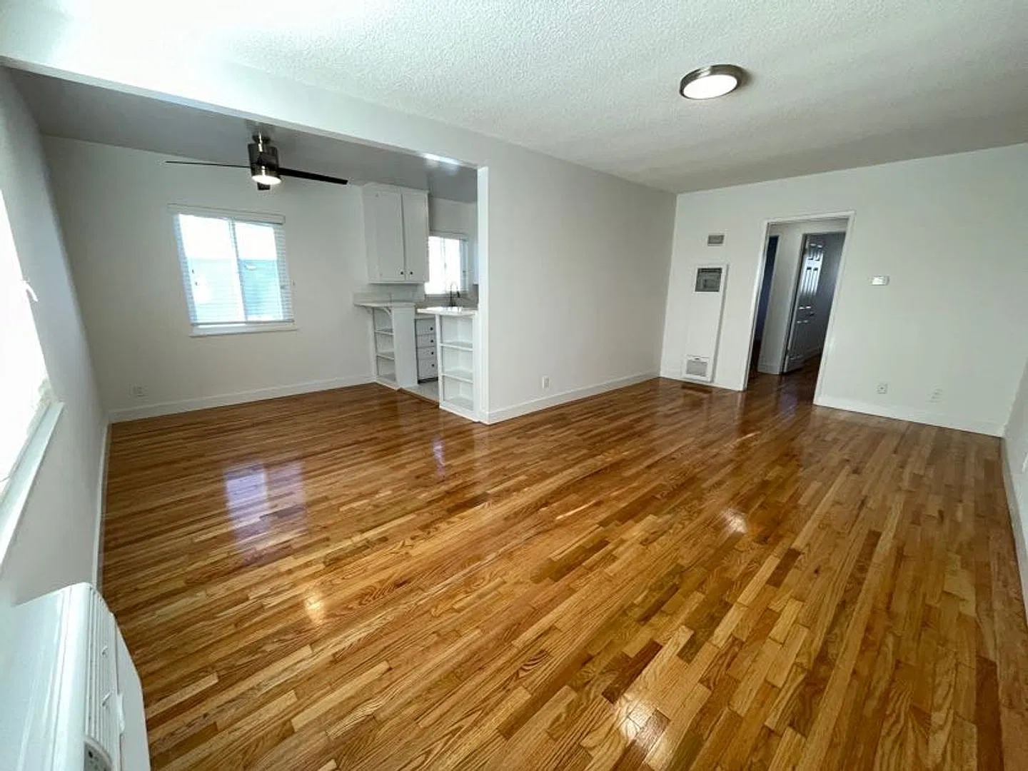 1412 W. 17th St — Photo 3