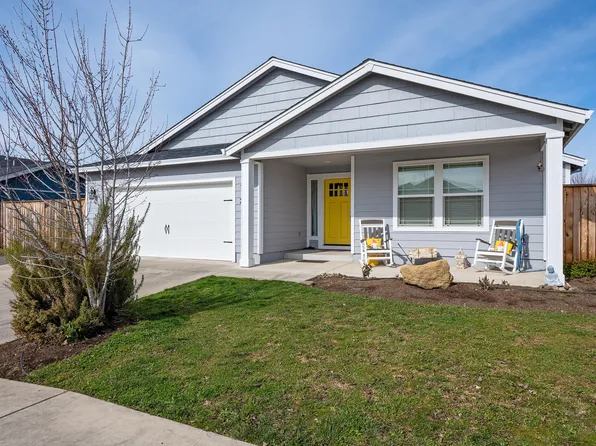 3949 Connor Dr, White City, OR 97503