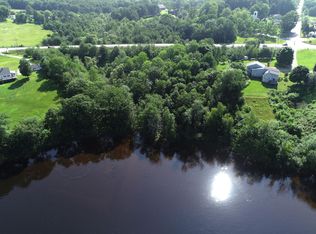 15 Albert Cir, Gardiner, ME 04345