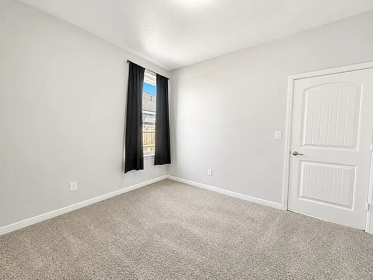 7103 Oconnor Rd — Photo 3