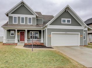 3804 Boulder Ridge Dr, Champaign, IL 61822