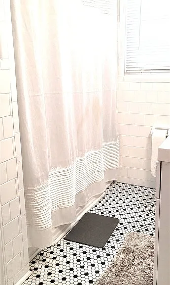4 W 53rd St #4 — Photo 10