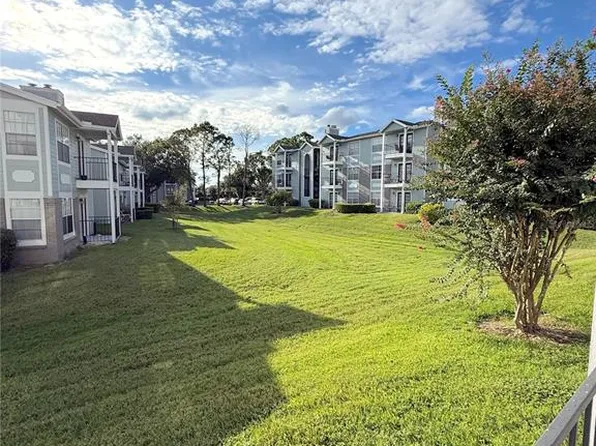 2550 N Alafaya Trl APT 4103, Orlando, FL 32826