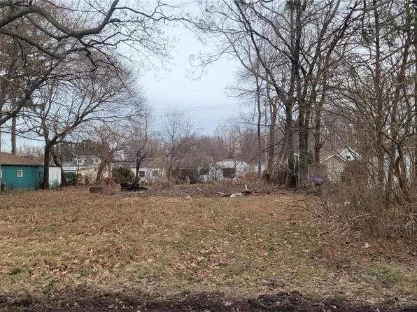 1305 Shenk Ave, Erie, PA 16505