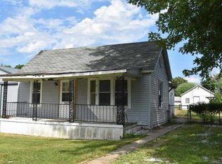 307 Fulton Ave, Saint David, IL 61563