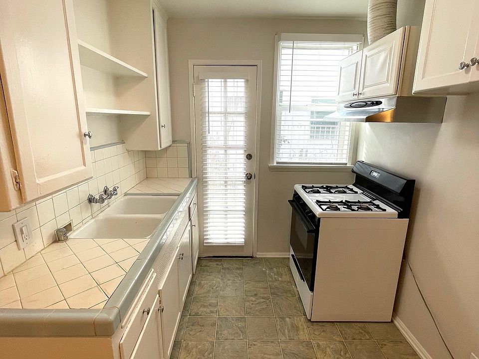 1st image of 4490 N Banner Dr #2