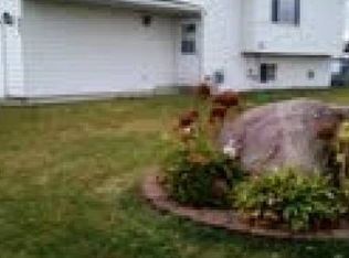 603 McIntosh Ct, Shakopee, MN 55379